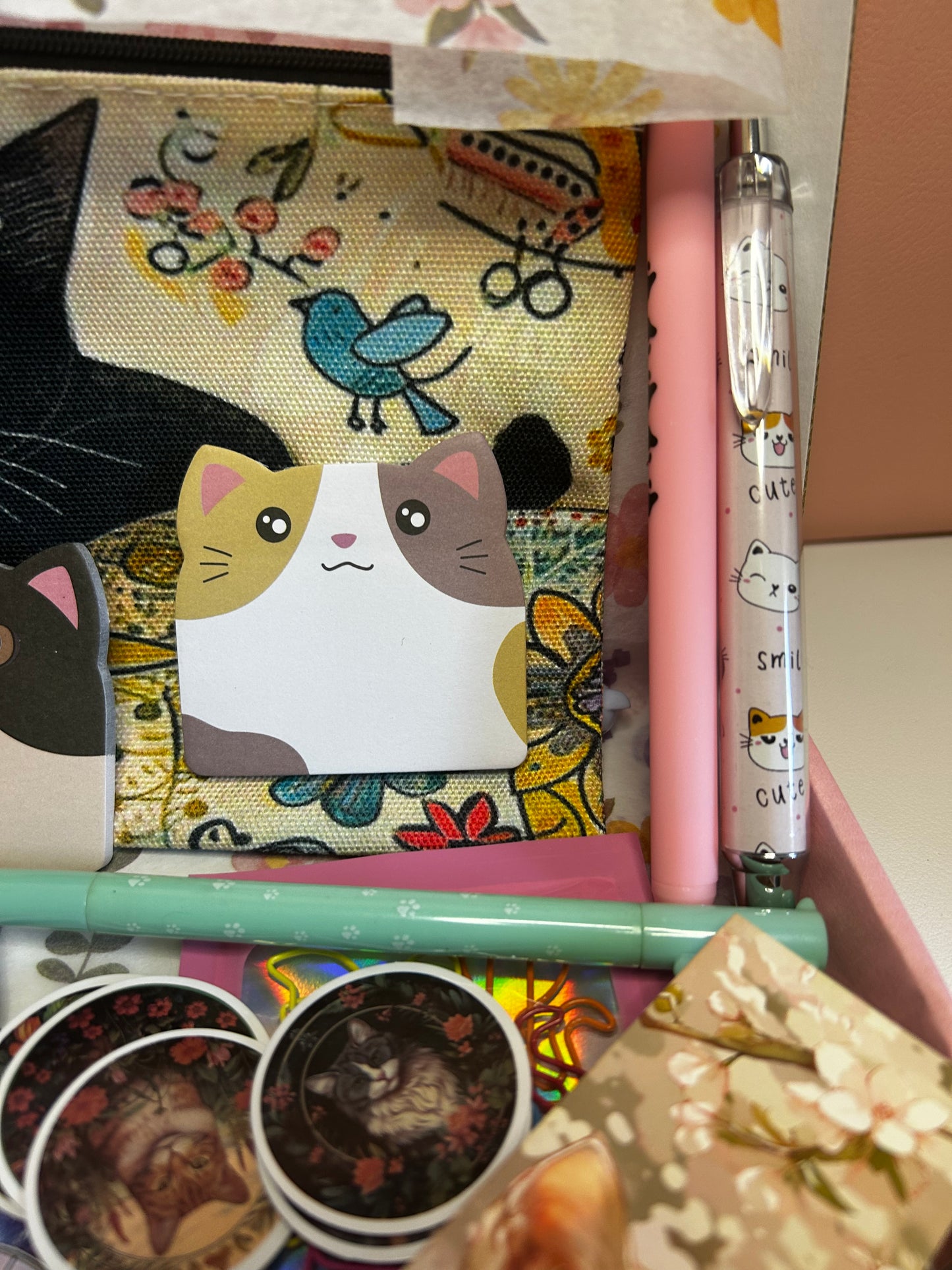 Cat Lovers Mini Gift Bundle